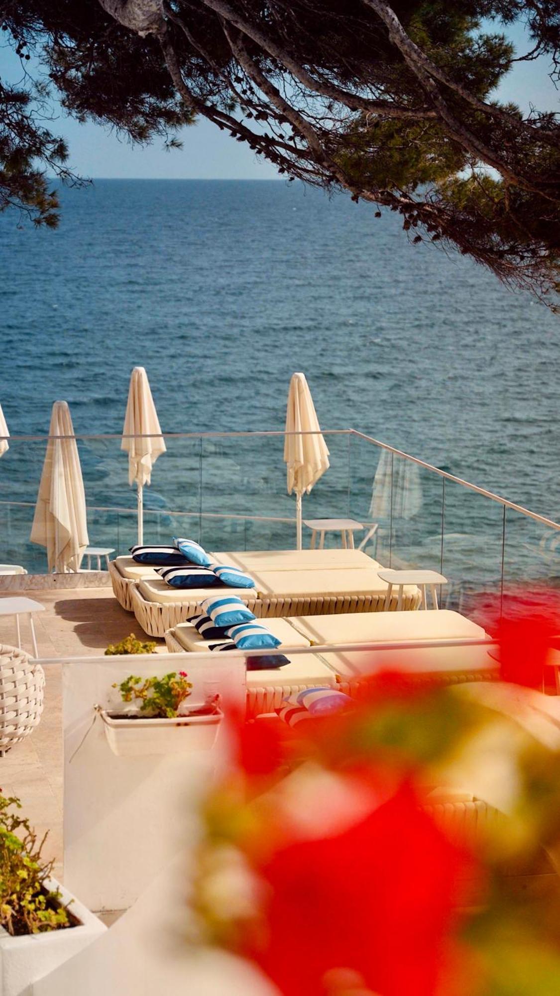 Hotel La Calanque Cavalaire-sur-Mer Kültér fotó