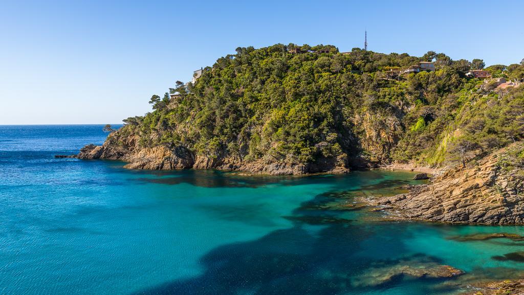 Hotel La Calanque Cavalaire-sur-Mer Kültér fotó