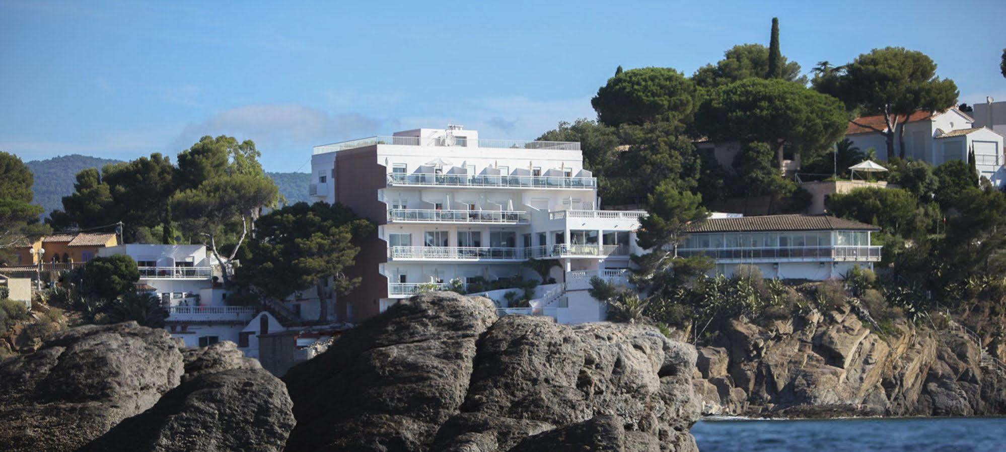 Hotel La Calanque Cavalaire-sur-Mer Kültér fotó